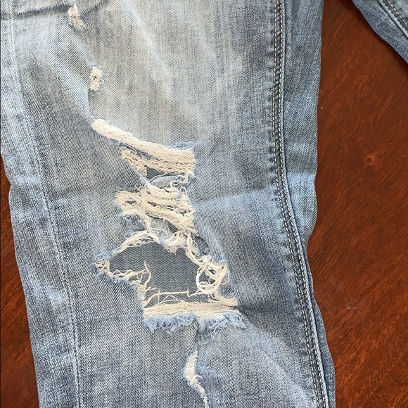 American Eagle Tomboy Jeans - Picture 3 of 6